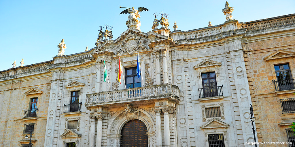 SpanjeNederland's tweet photo. En we hebben de #thread v #neoclassicisme afgemaakt i/d Royal Tobacco Factory. Wat vandaag de grootste industriële constructie in Europa was, maakt deel uit v @unisevilla 😍 Welke v alle vond je het leukst? Vertel het ons!
👉 https://t.co/trKarKEG8T

@sevillaciudad @viveandalucia https://t.co/OM88ycLigS