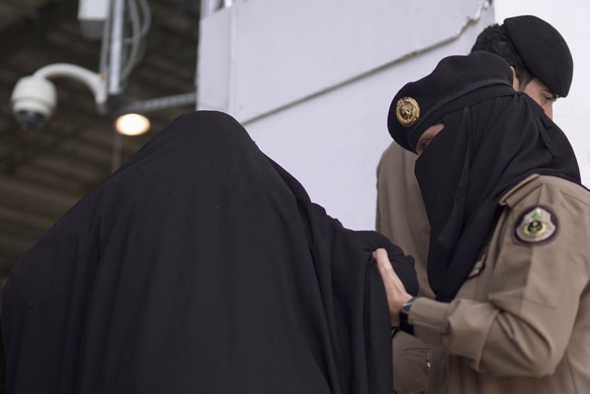 InAlllangsIW's tweet image. תמונות ראשונות של נשים סעודיות המשתתפות בביצוע תפקידן במשרד הפנים

#InAllLanguages
#يوم_المراه_العالمي