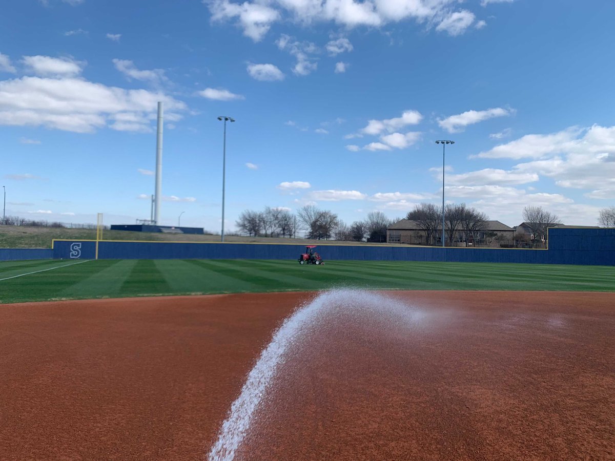 ProPlayMaterial's tweet photo. Itβs great to see everyone getting their fields ready, or already playing on them! Good luck to all field managers out there grinding! #sportsturf #FieldManagers #proplay https://t.co/RD24RvHPl6