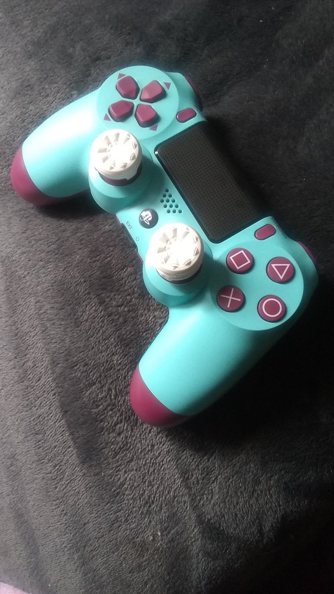 Yeaaahhhhh new controller came in today

Expect uploads soon..