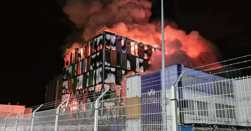 _e_raby_'s tweet photo. Hébergée chez #OVHcloud, et suite à l'incendie qui s'y est déclaré, la plateforme #eraby sera malheureusement inaccessible jusqu'à nouvel ordre... https://t.co/VLwasRlmOg