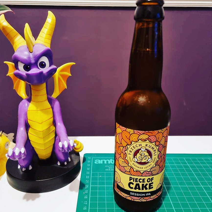BeerWatchCoUK's tweet photo. Piece of cake IPA by 3 Buddies #trzechkumpli
#poland #craftbeer #beertime #beerpics #beerlover #beerwatch #beeroclock #beersoftheworld https://t.co/uvv3uRHkva
