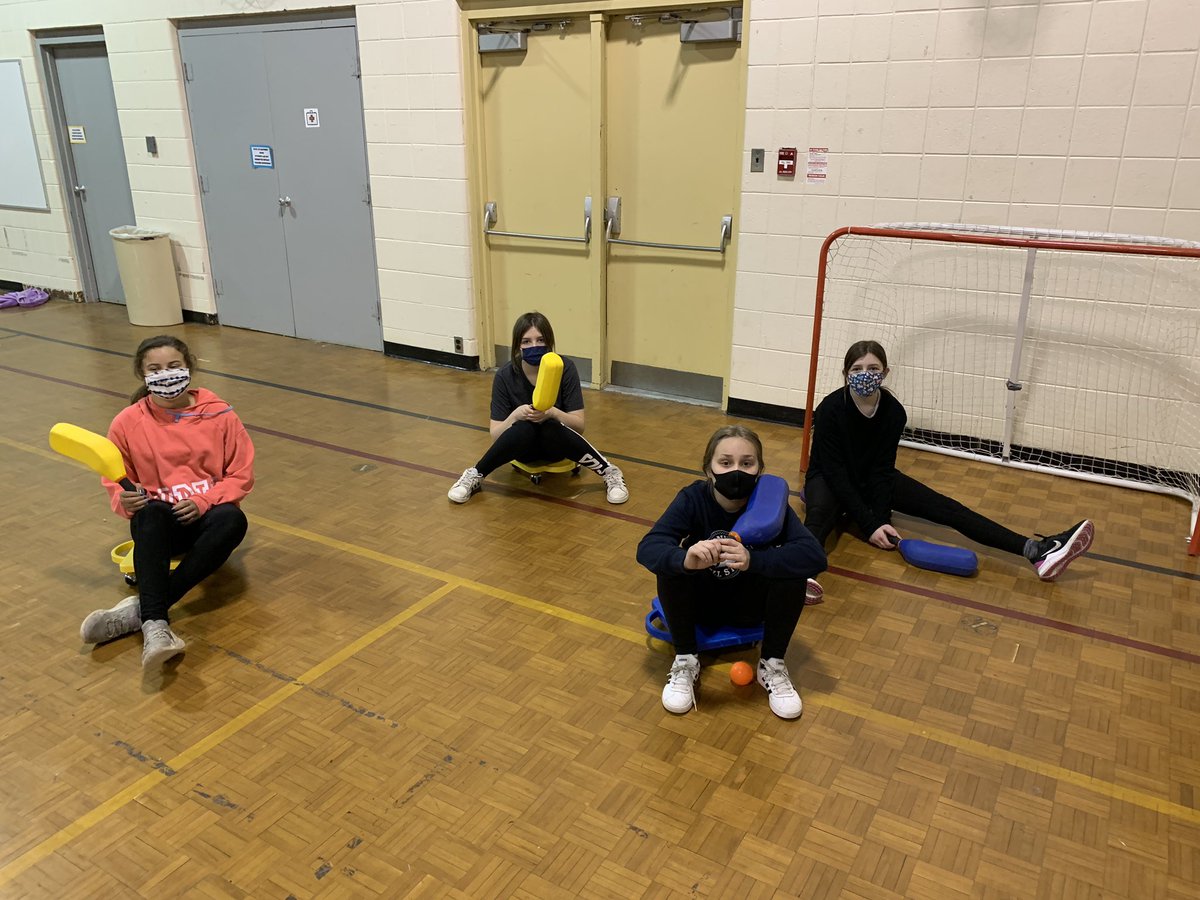 acannonTEC's tweet photo. Mrs. Cannon got to spend money on new PE equipment!! Yahoo! Gagaball here we come! @TecumsehHDSB @HDSBElemAthl https://t.co/fMtowSQzYc
