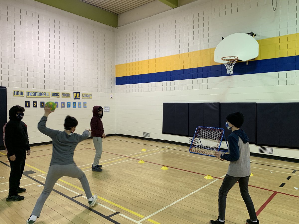 acannonTEC's tweet photo. Mrs. Cannon got to spend money on new PE equipment!! Yahoo! Gagaball here we come! @TecumsehHDSB @HDSBElemAthl https://t.co/fMtowSQzYc