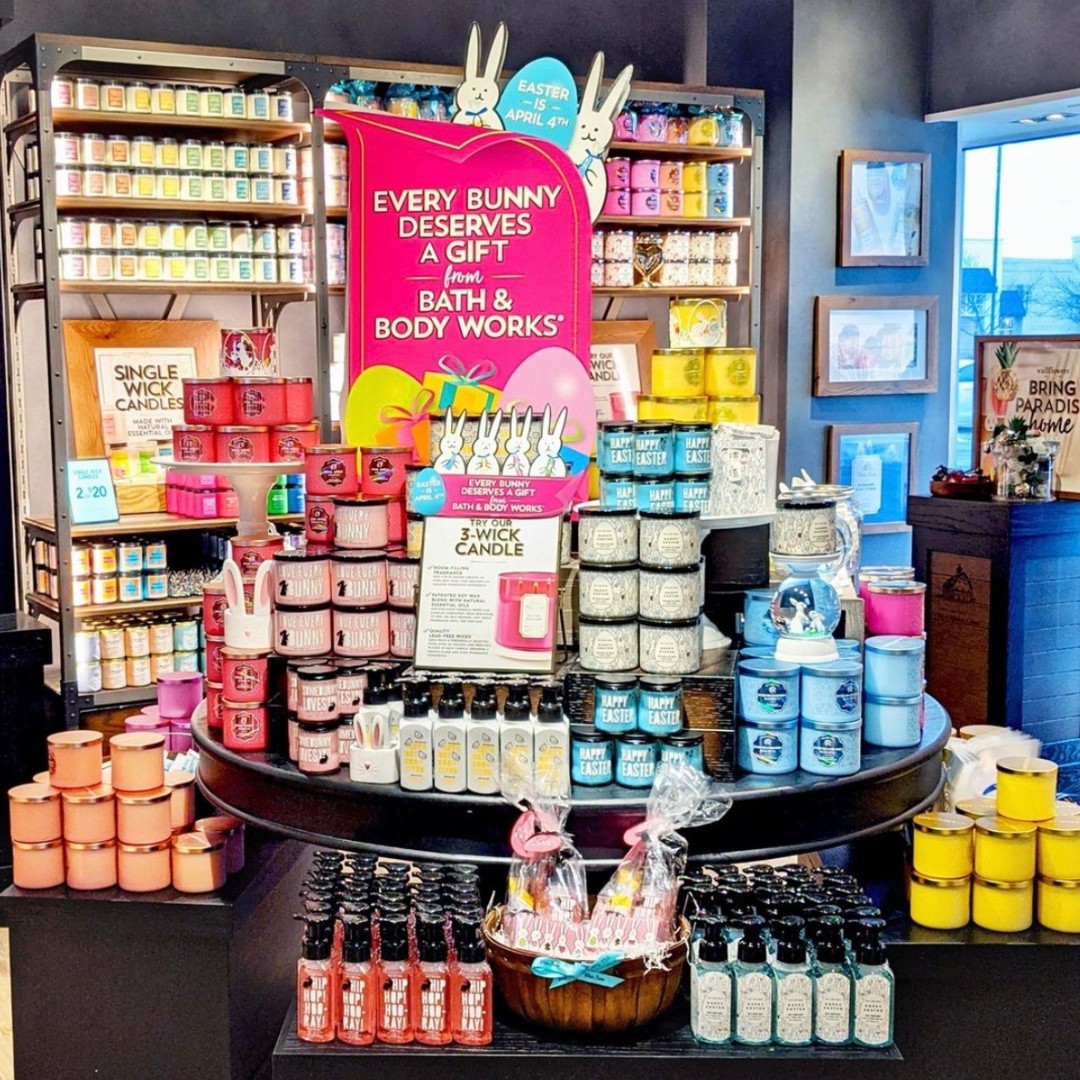 🐰 HOP TO IT! 🐰 Easter exclusives are HERE at Bath &amp; Body Works (&amp; once they're gone... they're gone!). Start building your baskets &amp; @ your some bunny special below! 👇