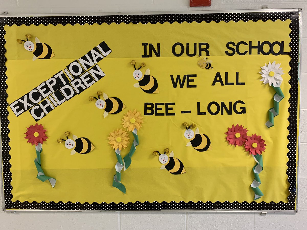 BlakeMcGaha's tweet photo. It’s always an EXCEPTIONAL day when you get to visit a school and be further inspired by the @FCS_SEC staff there who make a difference everyday in the lives of so many students! #TMF @FultonCoSchools @CMatthewsFCS @dr_cheatham @gyimah_whitaker @CJ_FCS_CAO #SEC_ECW https://t.co/z3pYnoXJAn