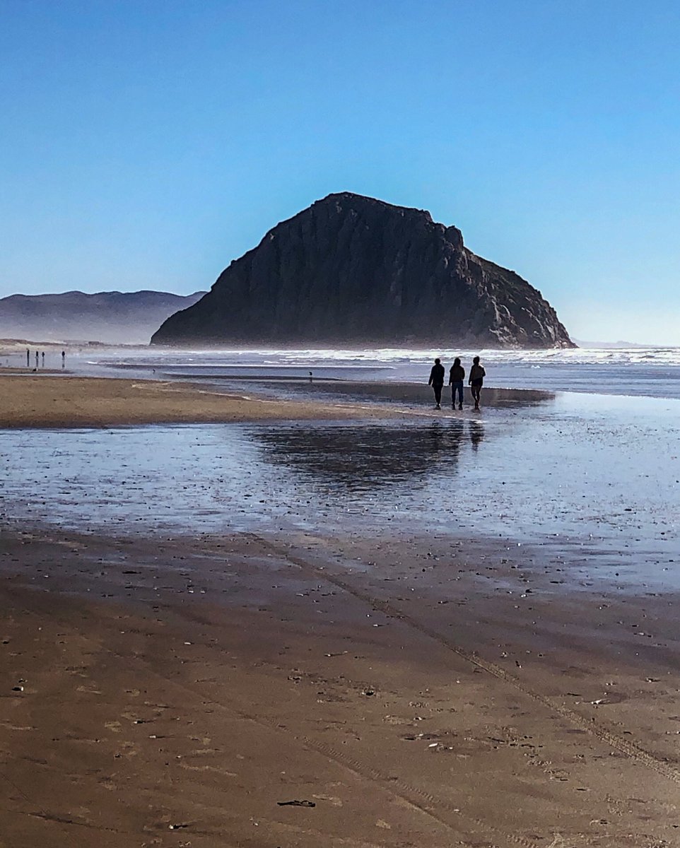 Love this place. #morrobay #morrorock #naturephotography #nature #photography #photooftheday #naturelovers #travel #love #instagood #photo #landscape #travelphotography #picoftheday #instagram #beautiful #ig #photographer #landscapephotography #wildlife #art #follow #photoshoot