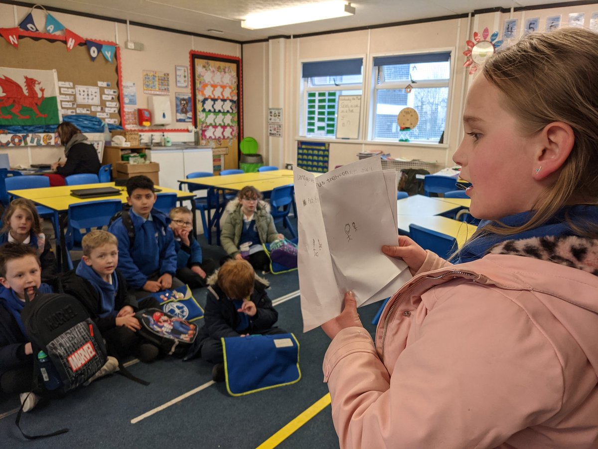 CoedGlas2025's tweet photo. I was so proud today to have a new author sharing her book with her class @coedglas #SuperstarLearner https://t.co/DCYnuCBoax