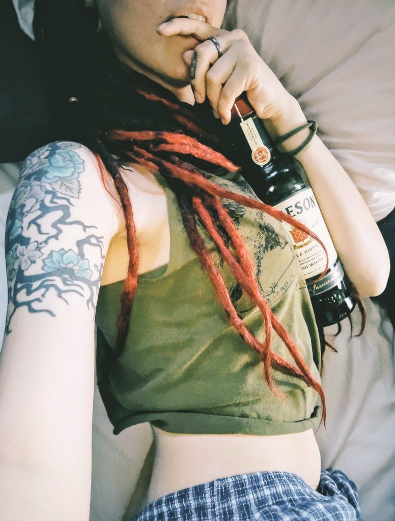 _winterjameson_'s tweet photo. Who's ready to start the day right?
#morningvibes #jameson #ilovewhiskey #fuckit #dreads #dreadlocks #tattooes #tattoo #letsgetfuckedup https://t.co/YGejJepKvs