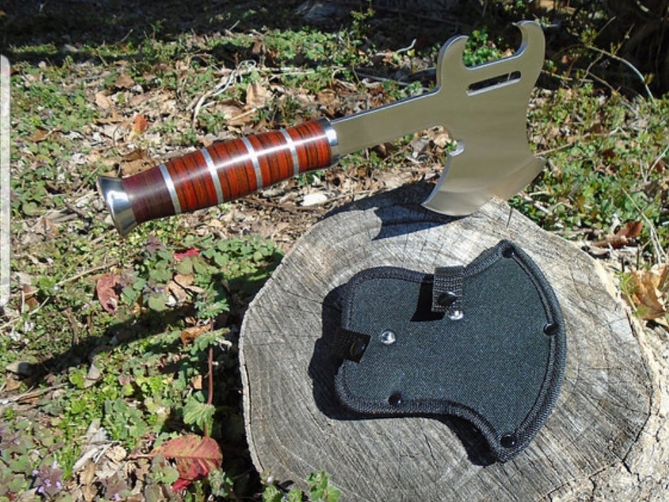 Hand Axe | Hatchet 
Carbon Steel throwing axe with wood handle and sheath.

burlsusa.com/product-page/a…