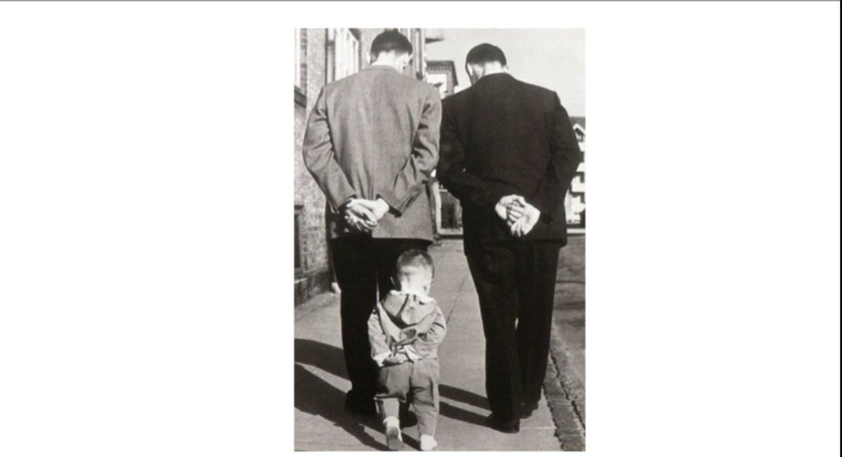 Wat een meesterlijke ambassadeur is Erik Scherder toch voor @jantjebetonline, maar vooral voor het spelende kind! Hij zei blij te zijn met ons, maar dat gevoel is meer dan wederzijds! Mooie afsluiter ook van het #speelwebinar: geef als volwassenen het goede voorbeeld!