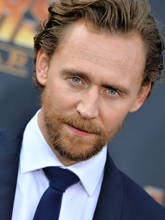 #BeardyTomOfTheDay #TomHiddleston