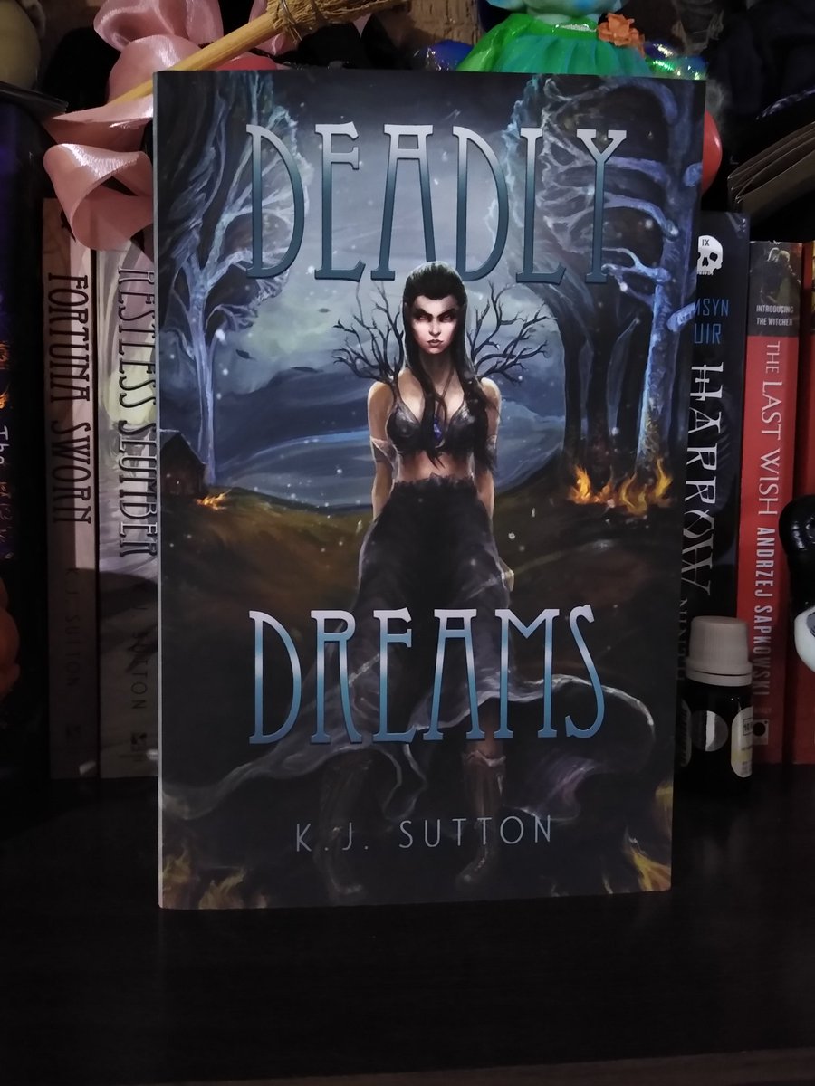 Miyu_Iad's tweet photo. 😍 I got it! I got it! I'm so happy! ❤️ #FortunaSworn #DeadlyDreams #KJSutton https://t.co/IfljE1NiBD