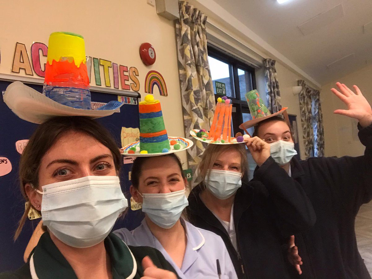 Mexican night done on the ward, the staff and patients made sombrero’s and then fajitas for tea. Couldnt have done it without our amazing STR @Abb_RobinsonSTR #youaskedwedid @GMMH_NHS @napicu