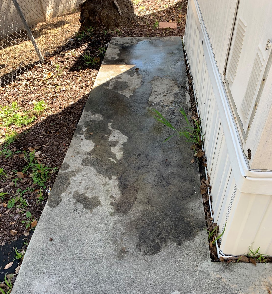 Say goodbye to the junk piles on the side of your house! We offer quick and contactless service. Give us call to complete your cleanup projects: jdognorthsandiego.com | jdog.com

#junkremoval #jdogjunkremoval #beforeandafters #cleanup #sandiego #sandiegocleaning
