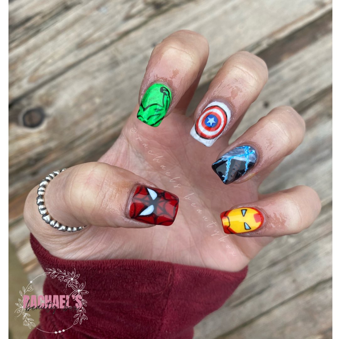 rachjacobs_'s tweet photo. If anyone fancies showing some love on my film nails challenge on Instagram that would be cool.. I’m doing a different film every day of March! I also sell custom press on nails 🤍 https://t.co/3C5bYvnRMu https://t.co/LIRDb197BQ