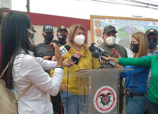 #10Mar | La gobernadora Yelitza Santaella expresó que estudian la posibilidad de multar a quienes incumplan la cuarentena radical, incluyendo a transportistas, y este dinero estaría destinado a @JuanaFundacion para atender a los pacientes de Covid-19 en #Monagas @NicolasMaduro