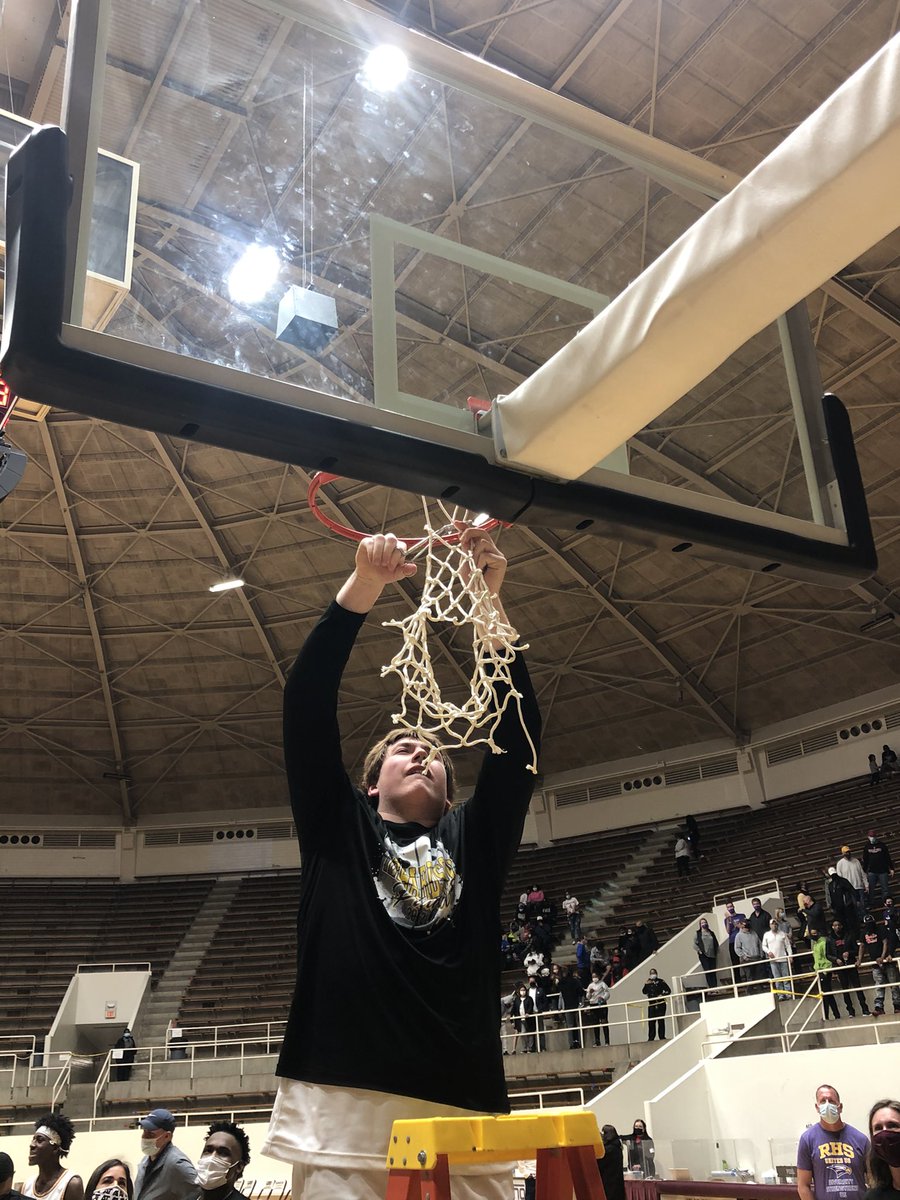 Congrats to <a href="/gannon_parker/">Gannon Parker</a> for winning defensive player of the year for District 7-6A!  One of the best interior defenders in the state and such a great teammate! #glueguy #diamondintherough #family