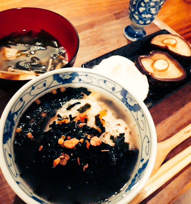 朝ごはんなうだよー🍄🍚 