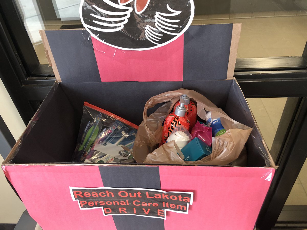 HopewellJrPTSO's tweet photo. So happy to see our box for @ROLakota is starting to fill up! Send in your things tomorrow and Friday as part of our #CommunityServiceFair week. The box is located in the vestibule. https://t.co/eUYM1hPxuu