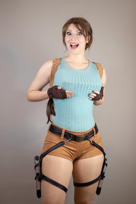Sooo hello 🤓 I heard you miss the polygon boobie Lara from your life! 🤭🤭🤭  #tombraider #laracroft https://t<a href="/tag/tombraider"class="tags"><span>#tombraider</span></a><a href="/tag/laracroft"class="tags"><span>#laracroft</span></a>