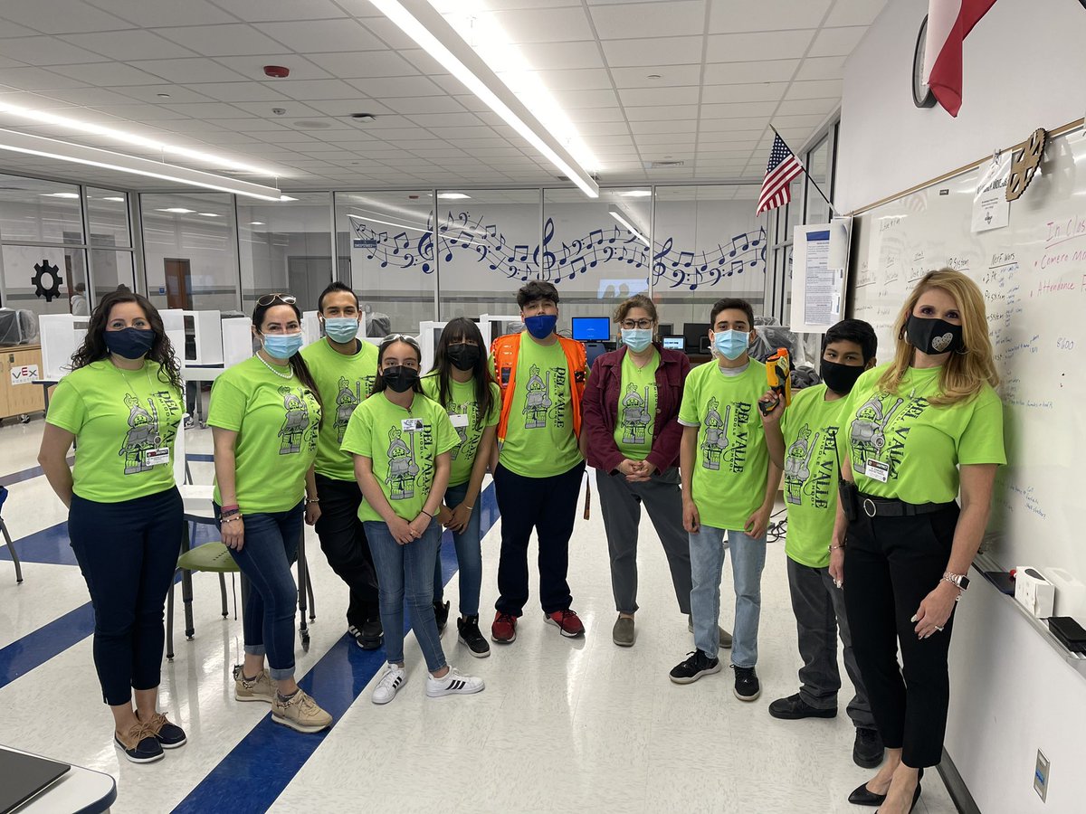 Best of luck to our STEM students <a href="/Del_Valle_MS/">Del Valle Middle School</a> as they compete in the FIRST Lego League Robotics Competition today! 🤖💻🕹💪🏻💙 #OFOD #WeAreOne #STEM #Robotics <a href="/firstlegoleague/">FIRST LEGO League</a> <a href="/AmyAlarcon23/">Amy Alarcon</a> <a href="/catherinedoc12/">Catherine Kennedy</a> #THEDISTRICT