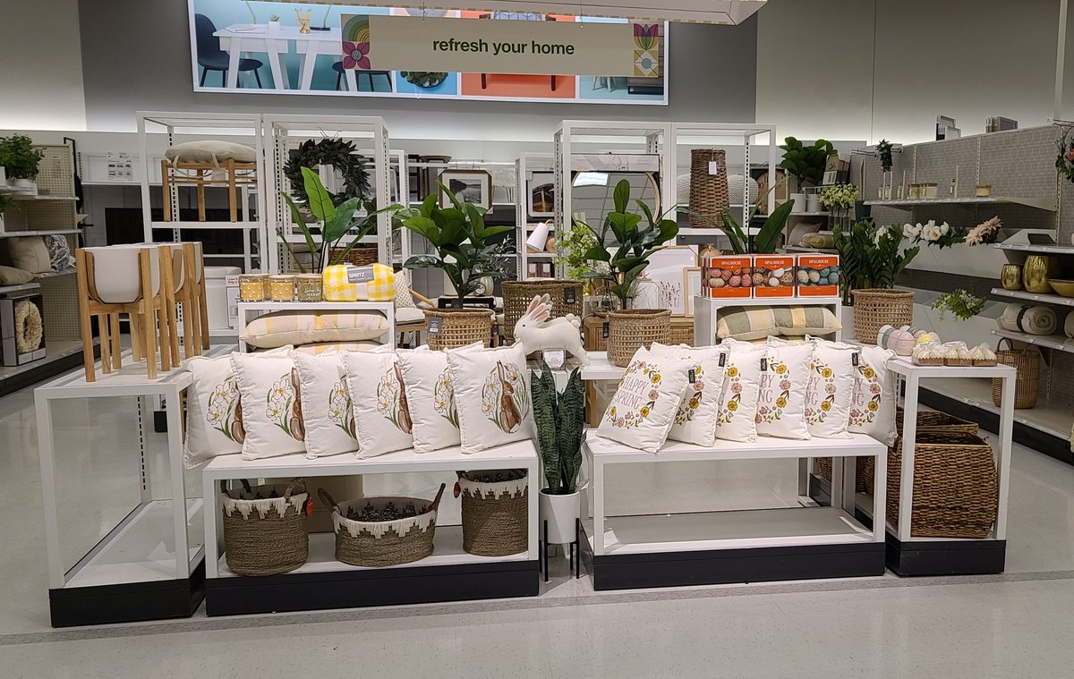 Courtney tweet media