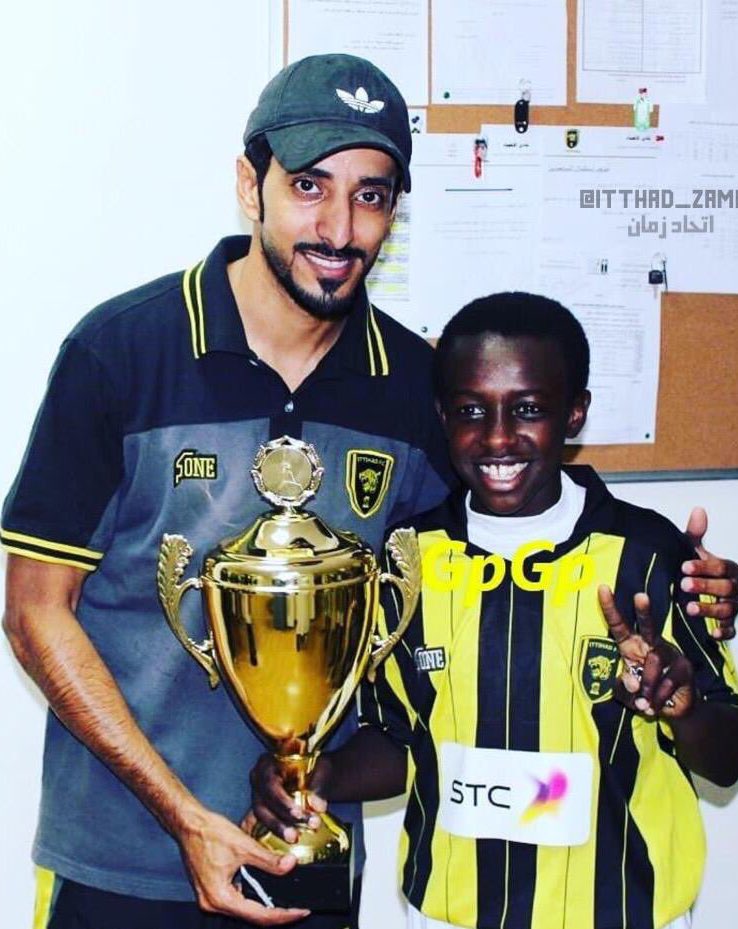 🟡 اضحك يا سعود ، عِش حلمك يا نمر 🐅
⚫️ يا جعل محد غيرك يضحك يا سعود 😍

▪️أما نحن 🤔 ؟ فسنقولها بكل فخر 👇

▪️سعود .. صُنِع في الاتحاد 💛🖤

#الاتحاد #الاتحاد_الشباب #الشباب