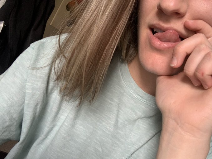 Thinking about the tiny I just ate whole like #vore #giantess #OFtopcreator #sizetwitter #giant #tinypov<a href="/tag/giantess"class="tags"><span>#giantess</span></a><a href="/tag/giant"class="tags"><span>#giant</span></a><a href="/tag/vore"class="tags"><span>#vore</span></a><a href="/tag/sizetwitter"class="tags"><span>#sizetwitter</span></a><a href="/tag/oftopcreator"class="tags"><span>#oftopcreator</span></a>