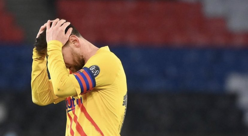 Penalti.
Lo tuvo en sus botas.
Momento clave y...