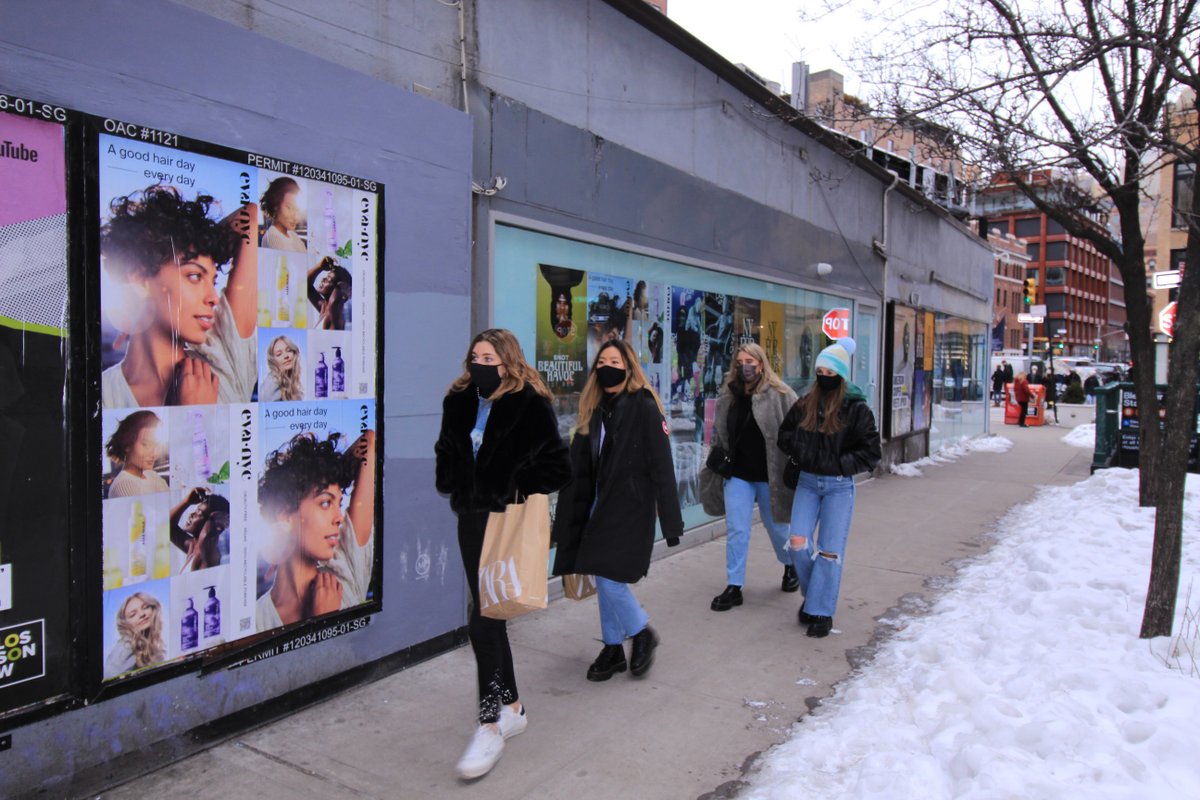 These high-visibility boards ensured a successful launch for @evahairnyc. Shop their products at https://t.co/6swTl9tOp7

Learn how our nationwide sites maximize your brand reach in big cities at https://t.co/eGWQ0v1uW3.

#WeAreAlchemy #OOH #Billposting #EVANYC #NYC https://t.co/8YylGE040q