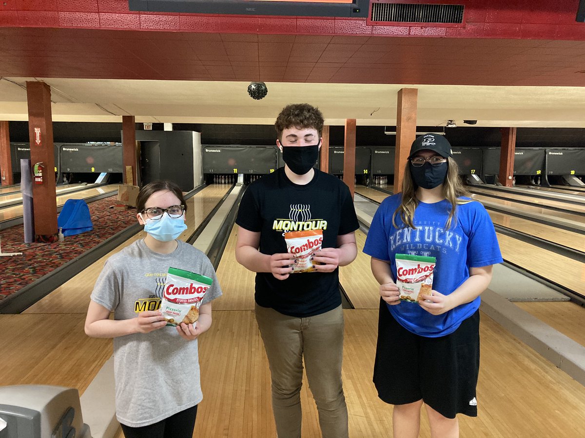 Super Colossal <a href="/Combos/">COMBOS</a> Classic Tournament Winners! These bowlers dominated the field over a multi-week format! The prize...a jumbo bag of <a href="/Combos/">COMBOS</a> ! <a href="/Coach_D71/">Eric D'Antonio</a> <a href="/hilltopspartan/">Montour High School</a>