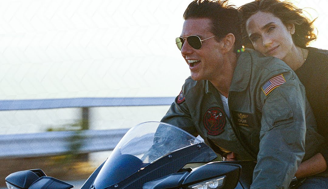 WEBRADIOFLASHB1's tweet photo. #Anos80 #Anos90 #MúsicaVelha #MúsicasAntigas #WebRadioFlashBack   #Filmesantigos  #TopGun A sequência de Top Gun tem nova data de estréia  confira o trailer e mais informações em nosso site: https://t.co/fiJGsRQ6Hp https://t.co/sqvDhLMClm