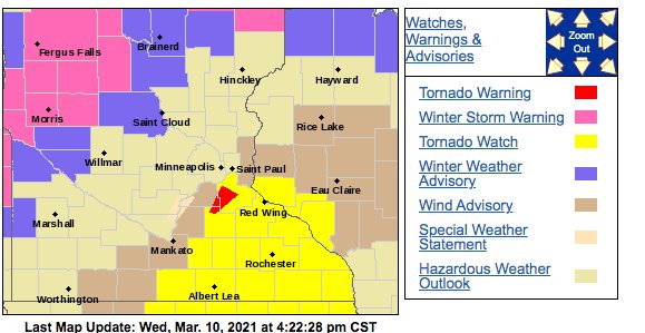ToddYakoubian's tweet photo. Tornado warning southeast of Minneapolis, MN and winter storm warning northwest https://t.co/CSFoZ3mrUn