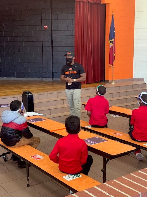 LancasterISD's tweet photo. The School Health Advisory Council (S.H.A.C) and Lancaster ISD Police Department collaborated to teach the students of Rosa Parks-Millbrook about goal setting. #WEBOLearning
@millwill77 @DrKDW @sonjaabrown @Lancaster_TX @JHairstonWEBO @RPM_ISSD @JHairstonWEBO https://t.co/cwvM3Ylk1f