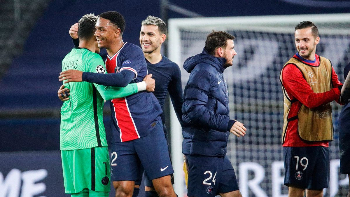 PSG_inside's tweet photo. On aime ! 🥰 https://t.co/pvKaViYIHk