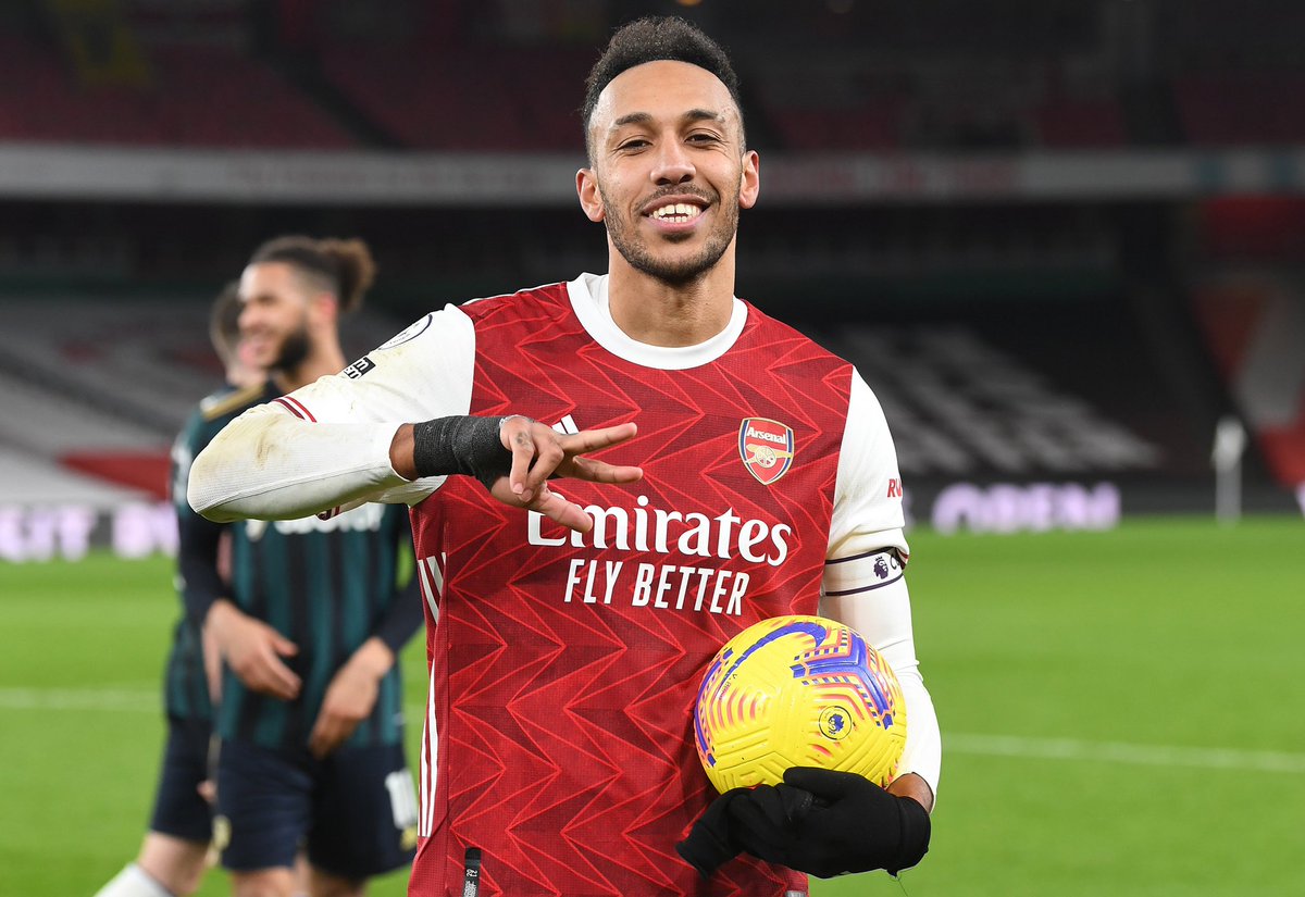 UPL_Sweden's tweet photo. A good win in our final game of the night 💪🏻

Arsenal 9-0 @UPL_Palace 🔴🔵

⚽️ Goals: @Bartosz_Kusio x4 🎩, @CBull2001 x4 🎩, OG

🅰️ Assists: @PcHungbo44 x3, @kolupajew x2, @SlickSanti 

GG Guys 🤝 https://t.co/sAmE3JiJoz