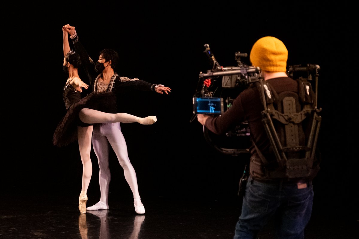 Royal Winnipeg Ballet (@rwballet) on Twitter photo "The orchestra sounded amazing. The dancers were superb! The video production was very professionally done." shares one patron. "It was truly candy for the ears, eyes, and soul!"
🎟️ for #VisionsOfSwanLake at ow.ly/WAl950DVHD8
📸 Chenxin Liu & Yue Shi by <a href="/DannyBoyCrump/">Daniel Crump</a> "The orchestra sounded amazing. The dancers were superb! The video production was very professionally done." shares one patron. "It was truly candy for the ears, eyes, and soul!"
🎟️ for #VisionsOfSwanLake at ow.ly/WAl950DVHD8
📸 Chenxin Liu & Yue Shi by <a href="/DannyBoyCrump/">Daniel Crump</a>