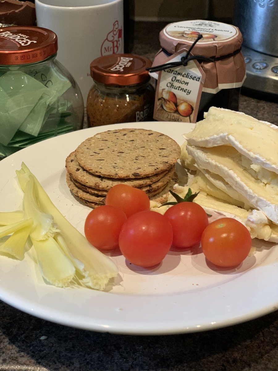 So today it was time to show my support for the jar (and the awesome @sai_path). One has already been coopted into a mindfulness project #UtterleyJarvellous