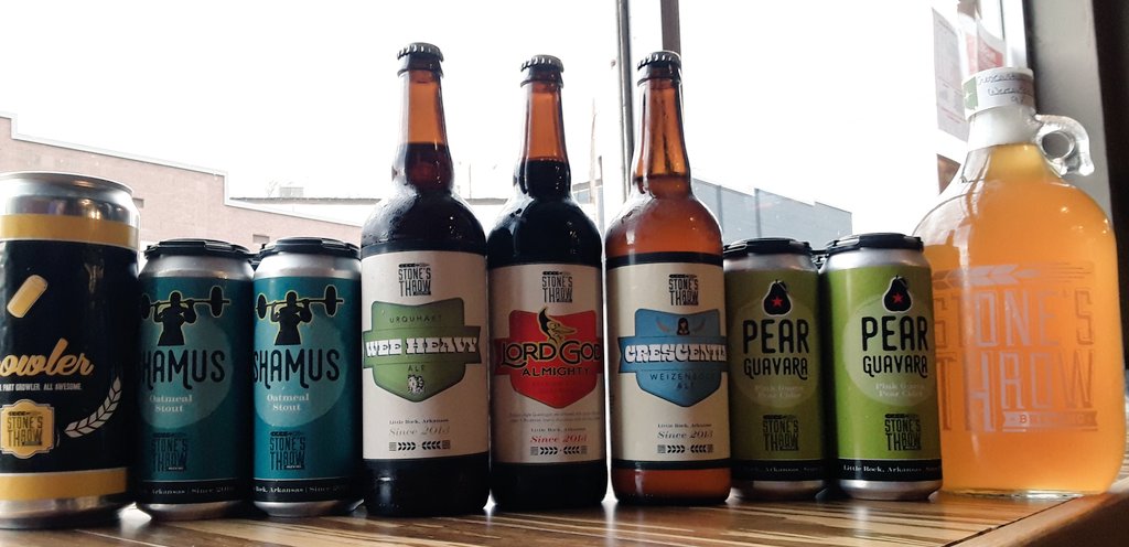 StonesThrowBrew's tweet photo. We love our #stonesthrowbeer in EVERY shape and size! #drinklocal #beertogo #curbsidepickup #StonesThrowStifftStation https://t.co/AOc81DxkeO
