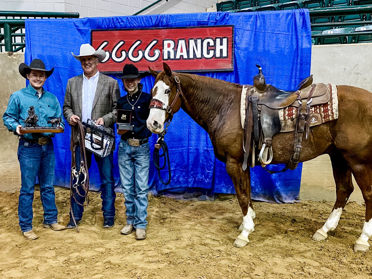 SabrinaDMesalam's tweet photo. $35K NonPro NATIONAL CHAMPION 🏆 #ncha #nchaeasternnationals https://t.co/Na2r89LQD3