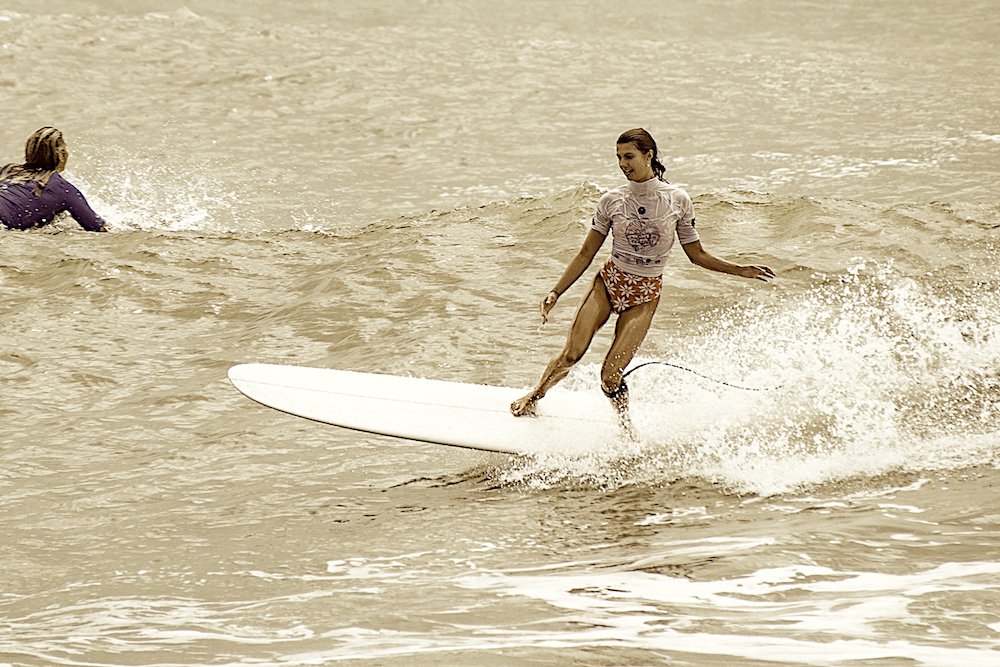 Surfing Queensland  tweet media