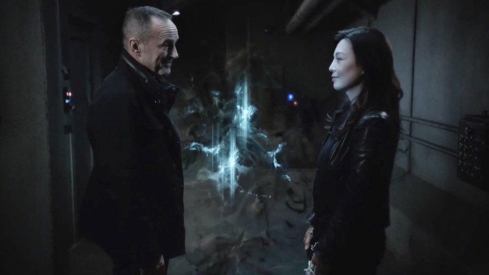 JohnsonRomanoff's tweet photo. finally finished season 6 of my AOS rewatch. on to the superior season #AgentsOfSHIELD #agentsofshieldseason7 #agentsofshieldseason8 https://t.co/2GuEK7pnjN