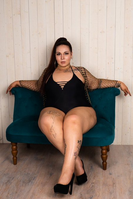 👑MY @MANYVIDS SERVICES&amp;CLIPS ARE ON - 50% SALE, INCLUDING ALL READY DISCOUNTED ITEMS! USE code ✨Von87374✨ https://t<a class="tags" href="/tag/manyvids">@manyvids</a><a href="/tag/findom"class="tags"><span>#findom</span></a>