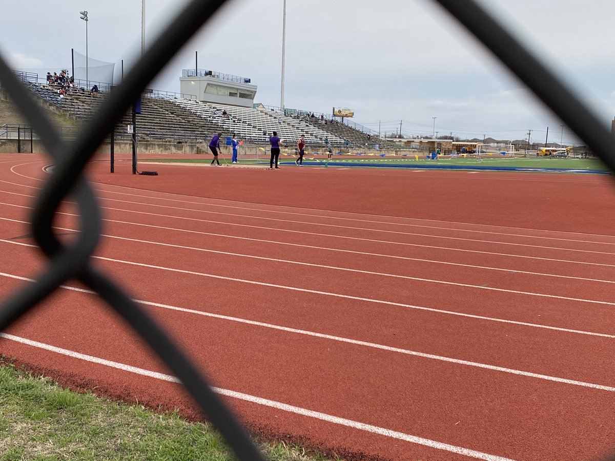 DMSGirlsAthletics tweet media