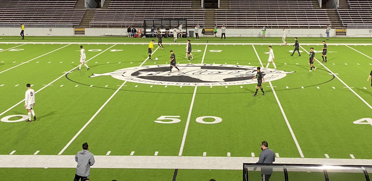 phs_eaglemedia's tweet photo. PHS Mighty Eagles varsity boys soccer team defeats PMHS to secure a playoff spot! Go Eagles!!! https://t.co/qSlI9C3JKZ