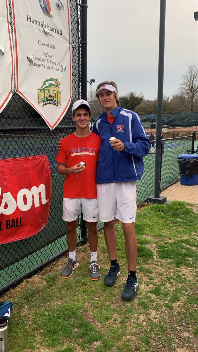 ChapTennis's tweet photo. 2nd place @ Lake Travis against a solid Westwood team. https://t.co/7UNYmTNrO7