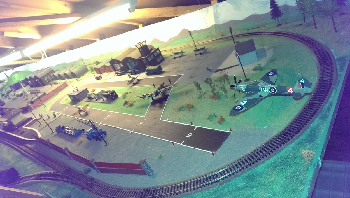 BeePee700's tweet photo. @PeteWatermanOBE I've just watched the garage show and your model railway. You really need to see my father in-laws layout in his loft. https://t.co/EG5BKYkDeV