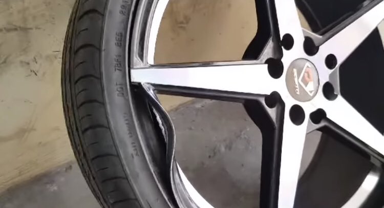 ¿Problemas con tus rines? 
#WhatsApp 👉 bit.ly/TDonBoscoWhats…