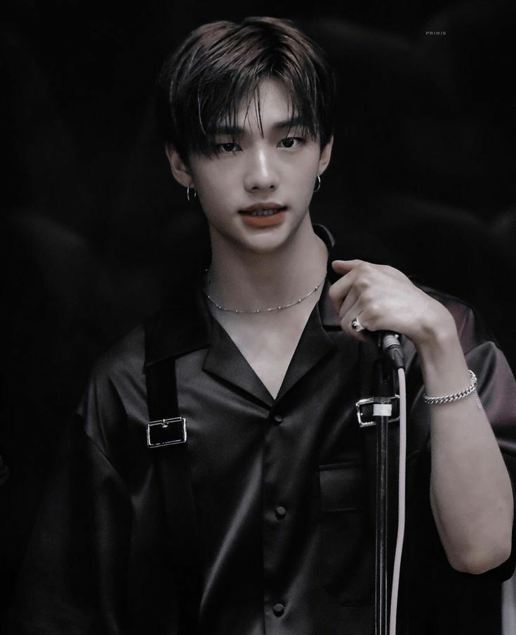 stay's lovebot, hyunjo. tweet media